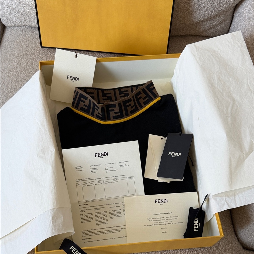Fendi Men's Black sweater  with Gold Trim